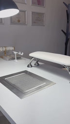 Shemax Style V-Pro, Built-in table